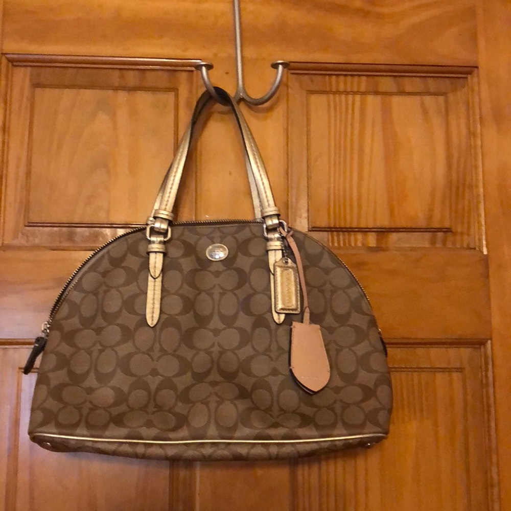 Brand new never worn Coach bag